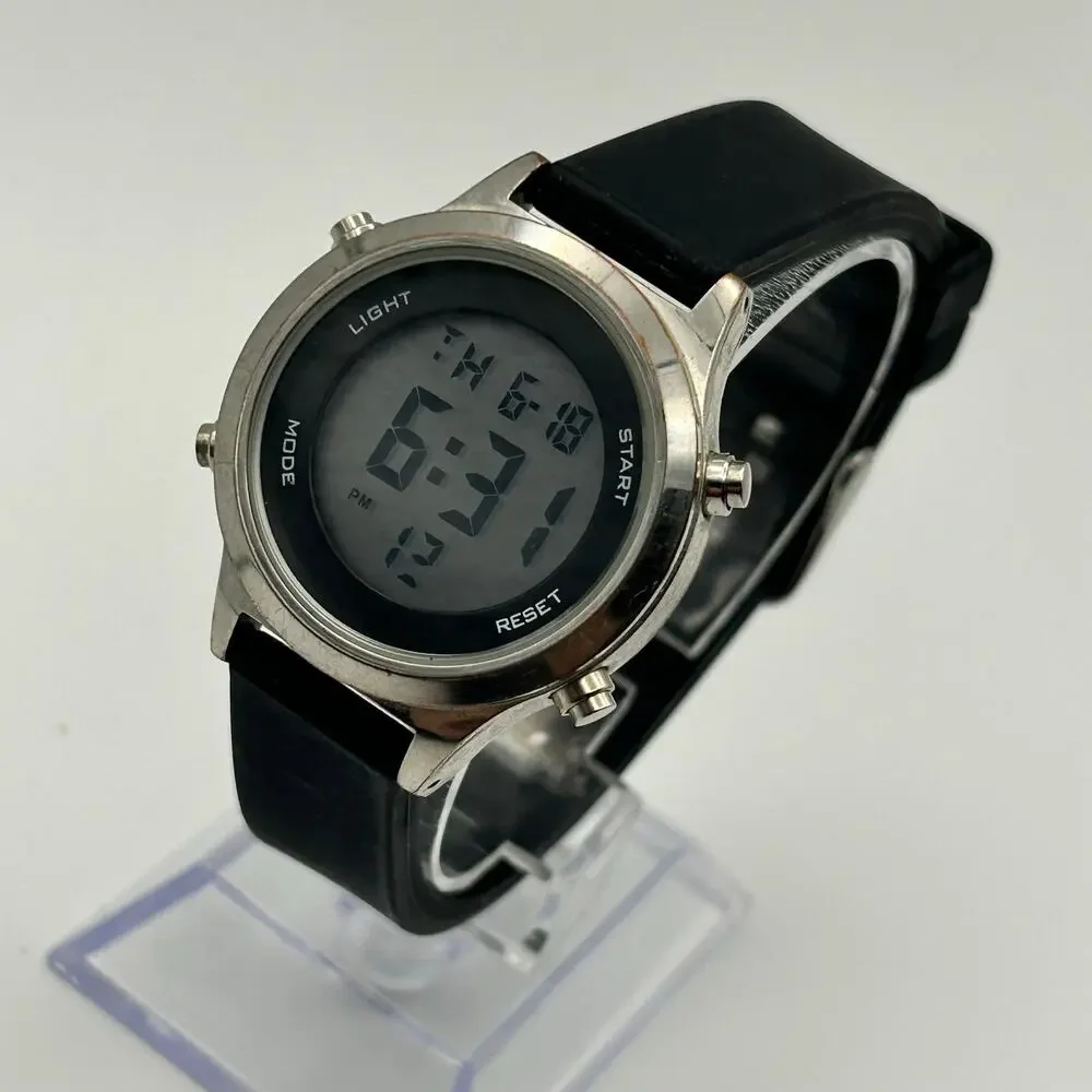 Silver-tone Case Black Digital Watch Stainless Steel Working New Battery